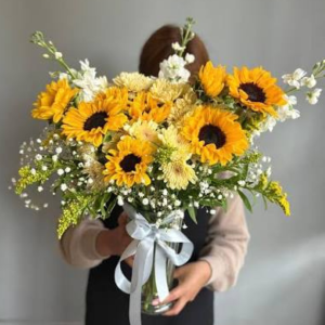 Beautiful Sunflower Vase